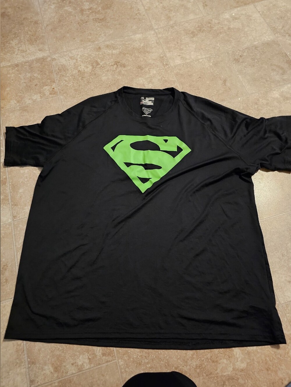 XXL Mens Under Armour Superman Heat Gear Black Lime Green Sz 2XL Loose Fit